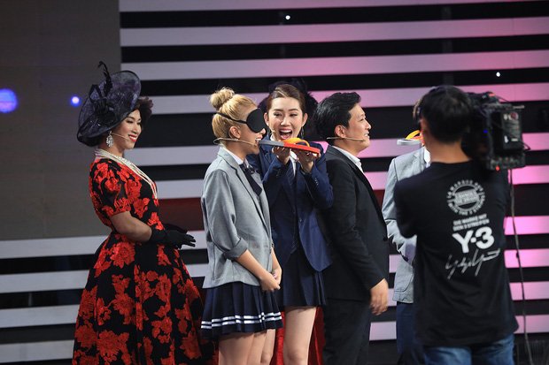 Cười đau ruột với gameshow kẹo hay không phải kẹo của Nhật Bản - Ảnh 13. Cười đau ruột với gameshow kẹo hay không phải kẹo của Nhật Bản - Ảnh 13.